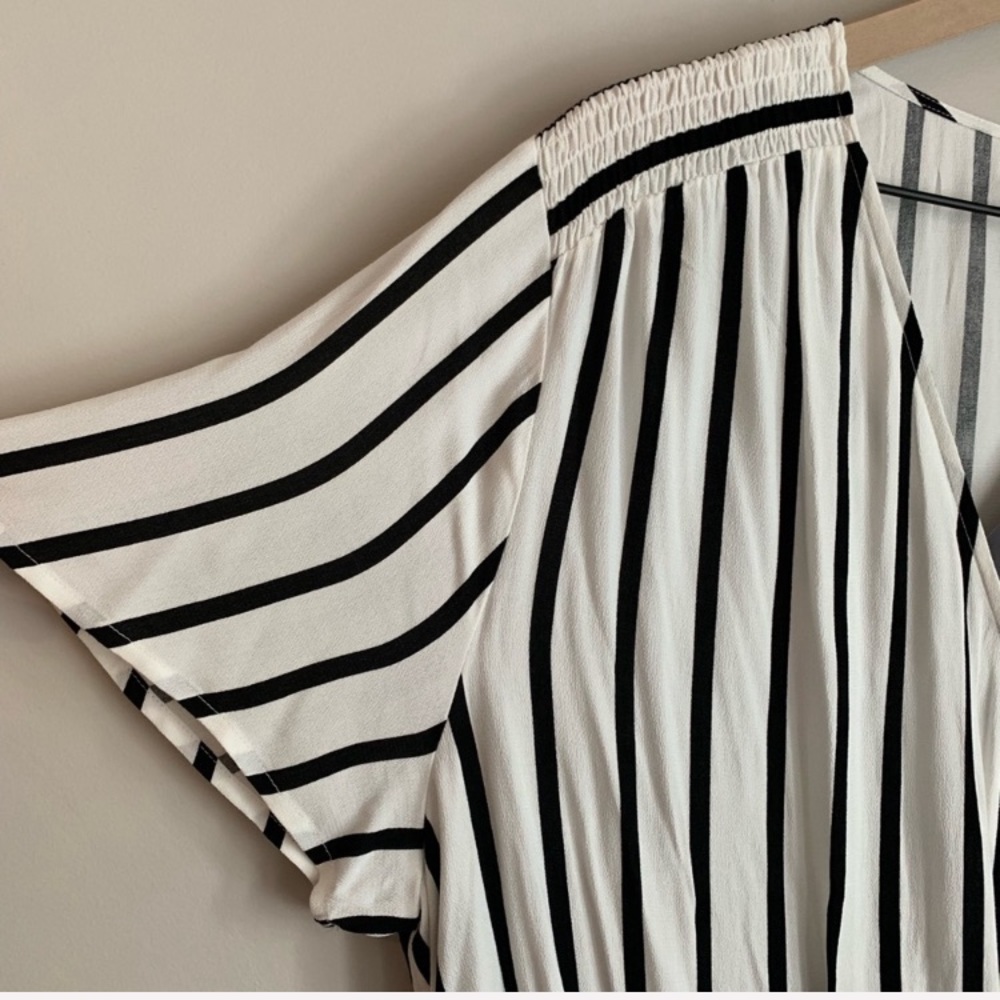 NWT Ava & Viv Plus Size Striped Peplum Blouse - Picture 4 of 8